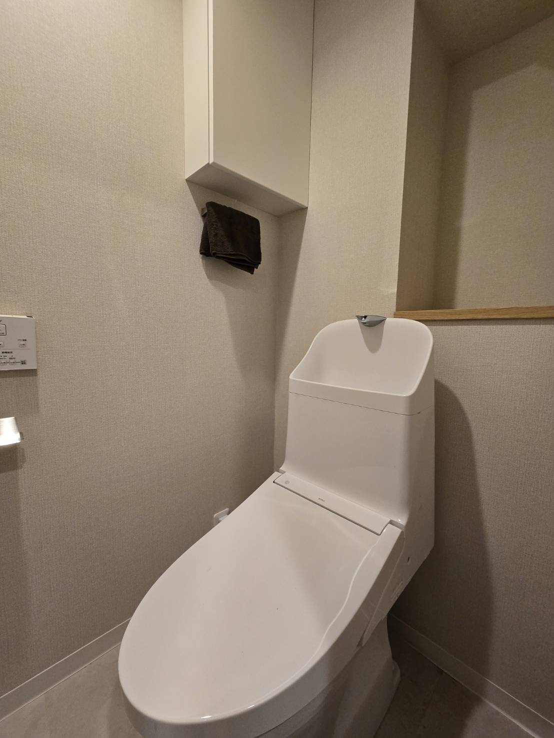 アンピール箱崎東のトイレ|毎日快適に使える、落ち着きある上質なトイレスペース。