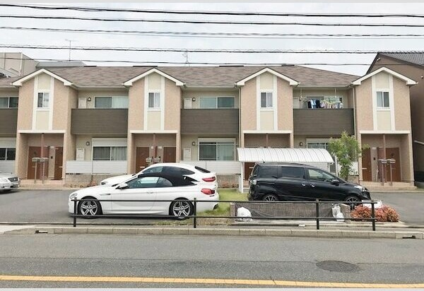 ルミエール(中川区)の外観
