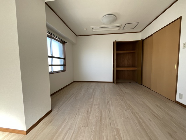 京橋ビル新館の内装
