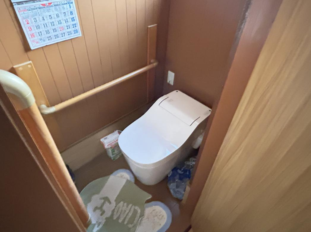 那珂市菅谷　中古戸建のトイレ