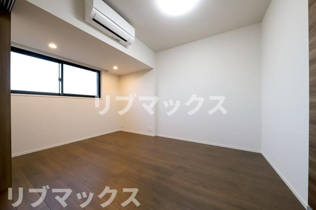 【寝室】
