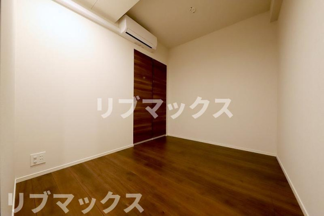 【寝室】