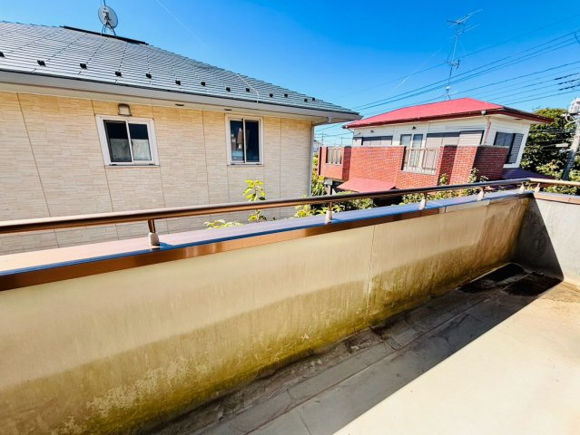 下都賀郡野木町　中古戸建のバルコニー