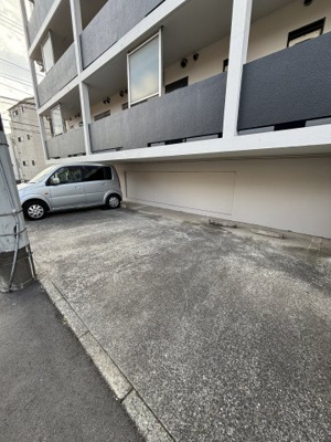 【駐車場】 | ライトコア前原