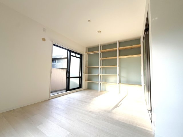 ガーデンフラッツ夙川の洋室