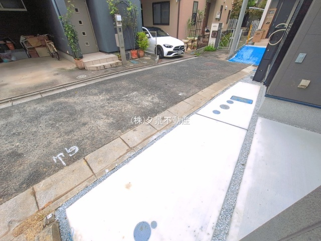 《仲介手数料無料》浦和区神明２丁目16-2新築一戸建てリナージュ