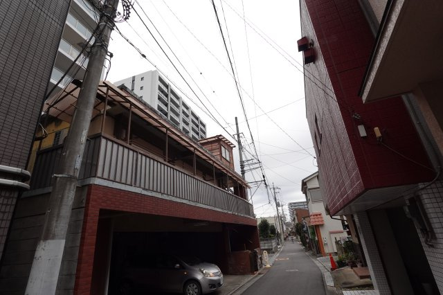 川越市仲町戸建　駐車場1台付きテラスハウス　の外観