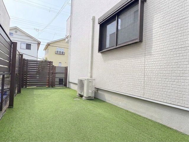 神戸市北区菖蒲が丘1丁目戸建の庭