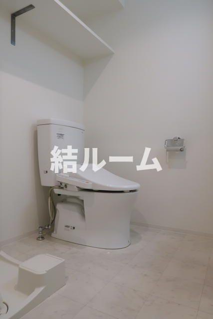 豊島区東池袋２丁目の賃貸マンションのトイレ
