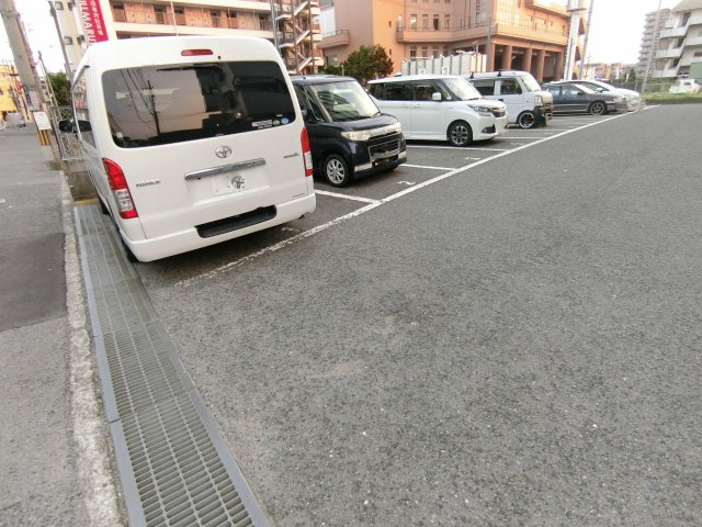 【駐車場】 | イズミ82