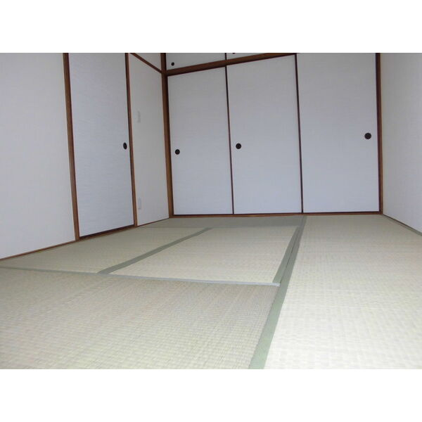 サンライフ若江本町の和室