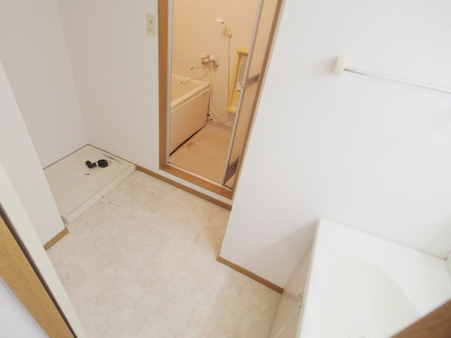 マンション久保1号の洗面所