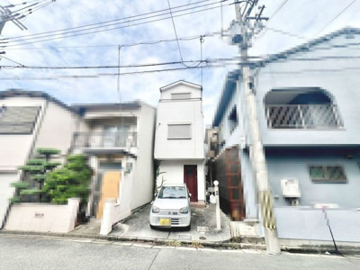 【前面道路含む現地写真】 | 鳳南町５丁　中古一戸建 | 【広々３ＳＬＤＫ】テレワークのお仕事部屋、子供部屋等、ライフスタイルや家族構成に合わせて多目的にご使用いただけます♪