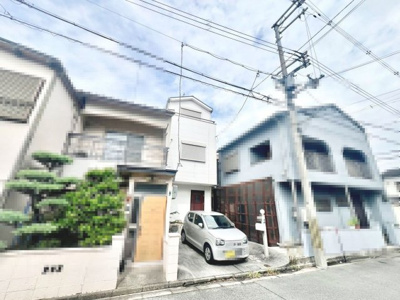 【外観】 | 鳳南町５丁　中古一戸建 | 現地周辺の環境や、駅までの道のりなど周辺環境も合わせてご確認いただき、ぜひご検討ください！
