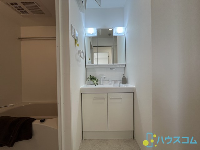 アーバンパーク新大阪の独立洗面台