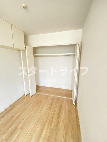 大阪市淀川区宮原５丁目の賃貸マンションの収納