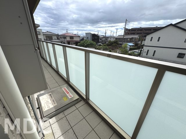 ＦＯＲＥＮＡＢＲＵＮ徳島のバルコニー