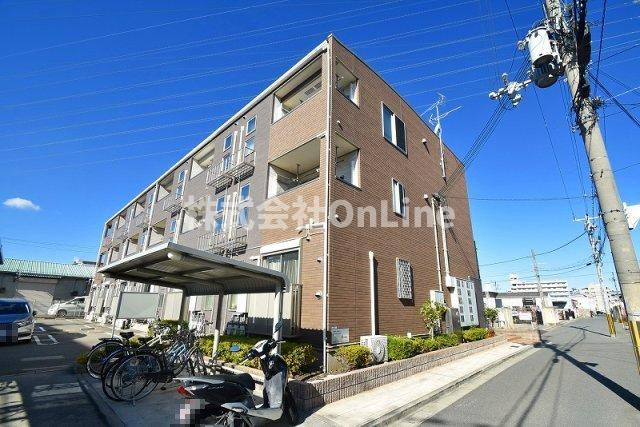 東大阪市新家中町のアパートの外観
