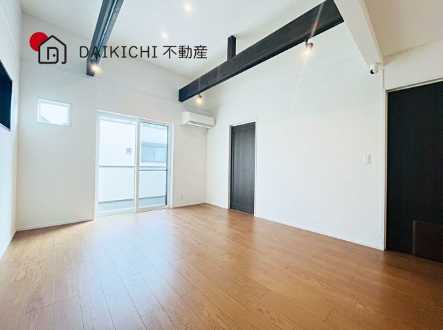 【居間・リビング】 | 加須市上樋遣川　中古戸建