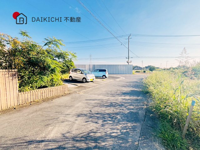【前面道路含む現地写真】 | 加須市上樋遣川　中古戸建
