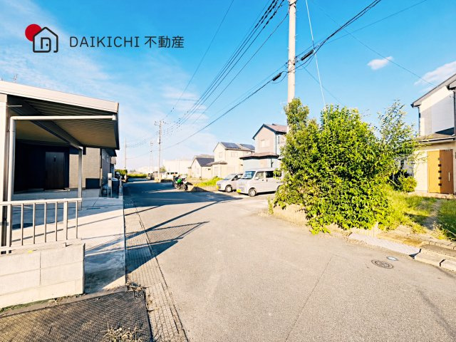 【前面道路含む現地写真】 | 加須市上樋遣川　中古戸建