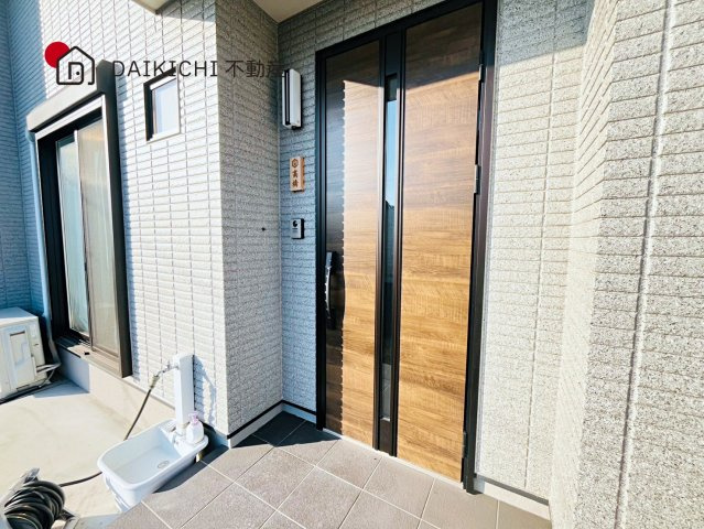 【玄関】 | 加須市上樋遣川　中古戸建