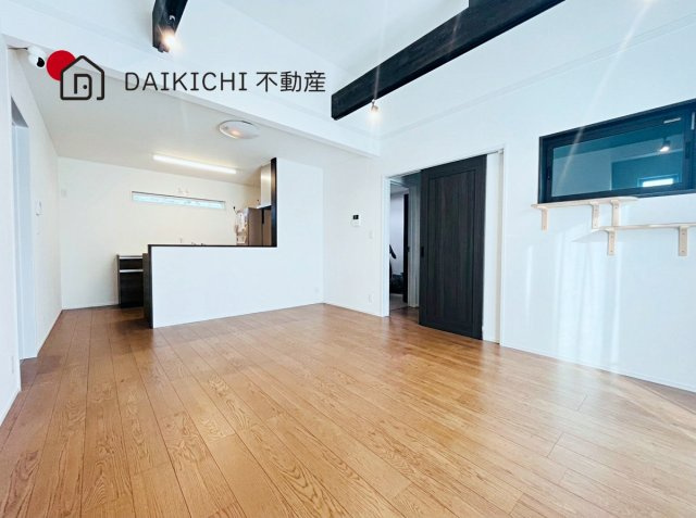 【居間・リビング】 | 加須市上樋遣川　中古戸建