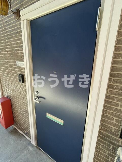 サフィール霞ヶ丘の玄関