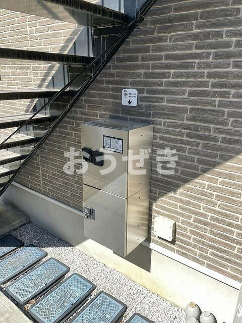 サフィール霞ヶ丘のエントランス