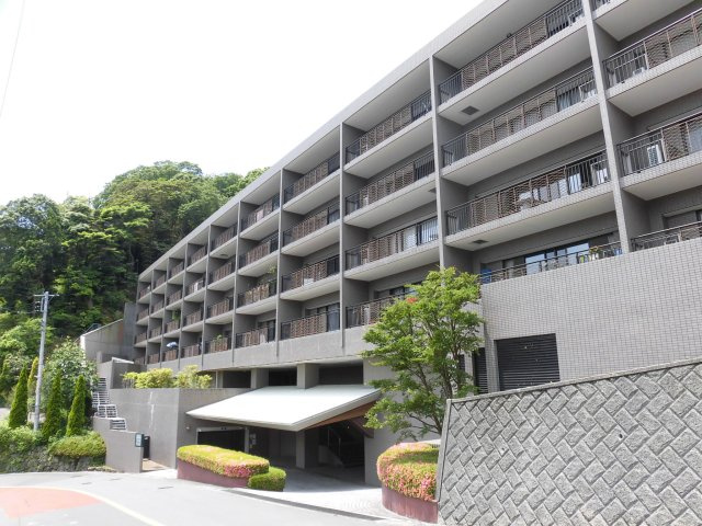 熱海・竹の沢ビバリーハイツの外観