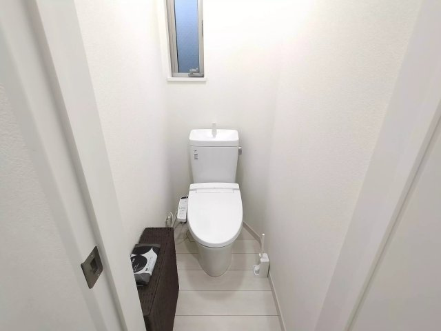 SA243 SA-クロス上板橋9のトイレ|落ち着いたトイレです