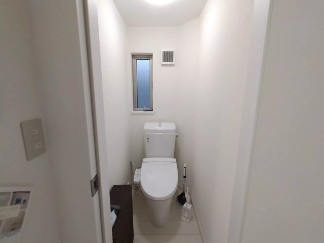 SA243 SA-クロス上板橋9のトイレ|清潔感のあるトイレです