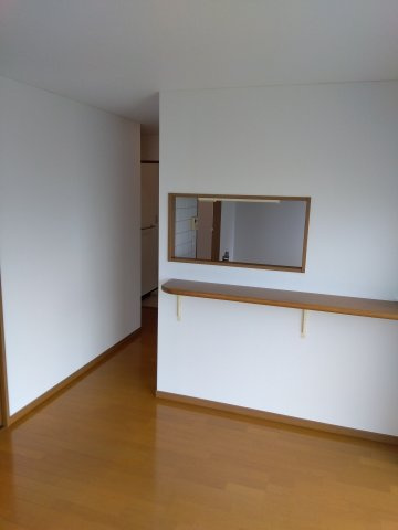川越市大字今福の賃貸マンションの居間・リビング|おしゃれな居間です