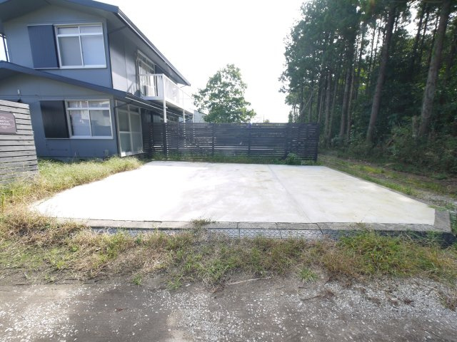 九十九里町不動堂　中古戸建の駐車場|内外装リフォーム済み令和7年 家具・ウッドデッキ付 駐車3台可 片貝サースポットまで車約10分