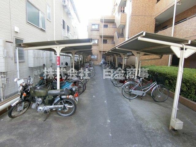 ライオンズマンション鶴ヶ島の駐輪場|管理事務所