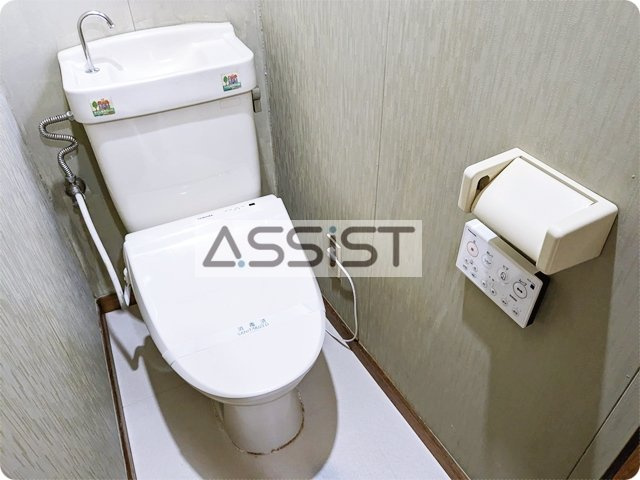 中野区中央４丁目貸家のトイレ