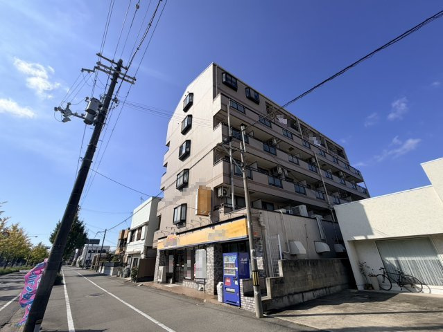 ロジュマン・ロータリーの外観