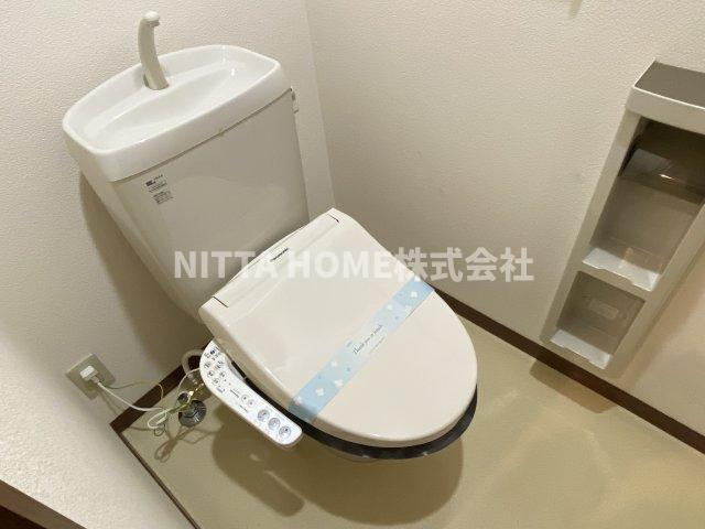 クラージュのトイレ|ウォシュレットも付いています◎
