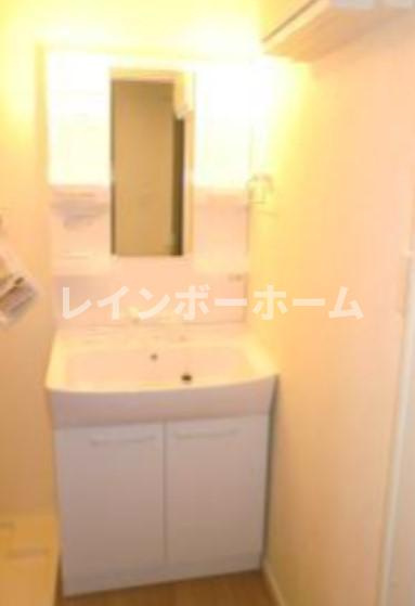 ロイヤルパークの独立洗面台