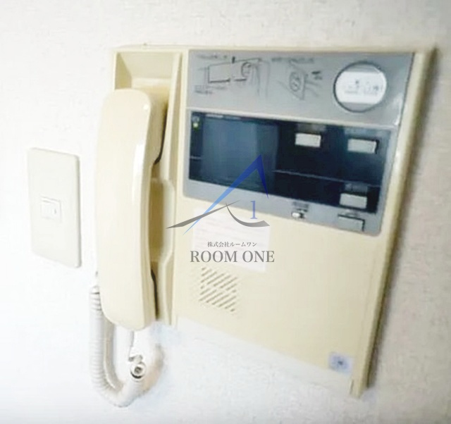 メゾンドヴィレ白金台のセキュリティ|オートロックです。