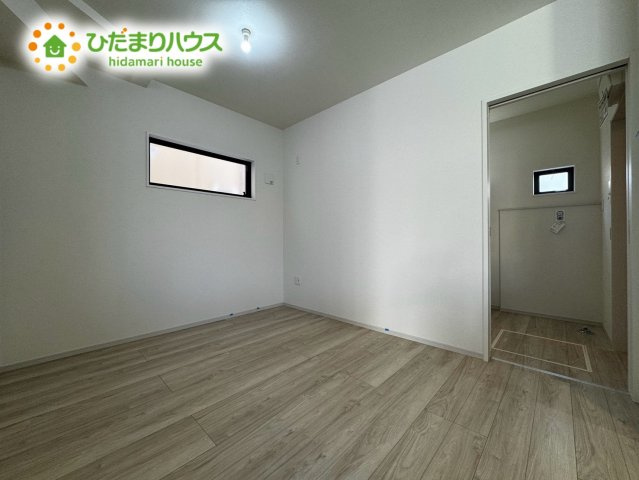 上尾市本町6期　新築戸建　02のキッチン