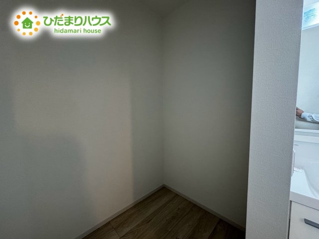 上尾市本町6期　新築戸建　02の収納