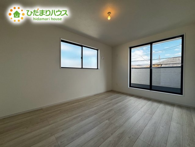 上尾市本町6期　新築戸建　02の寝室|主寝室：9.5帖