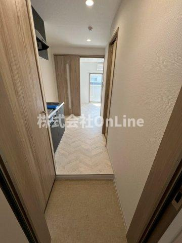 エルミタージュ小若江1号館の玄関