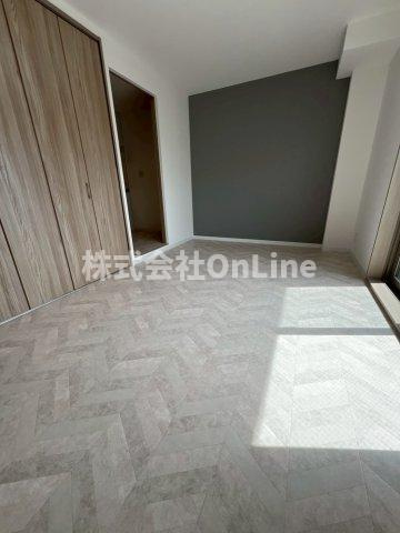 エルミタージュ小若江1号館の洋室