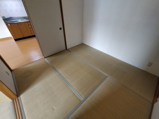  | コウジィーコート忍ケ丘