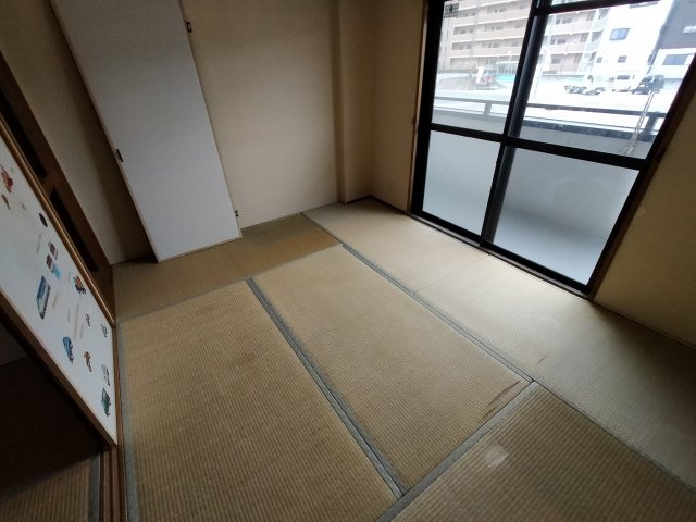  | コウジィーコート忍ケ丘