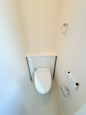 ＳＡＴＳＵＫＩ　ＲＥＳＩＤＥＮＣＥ　荻窪のトイレ