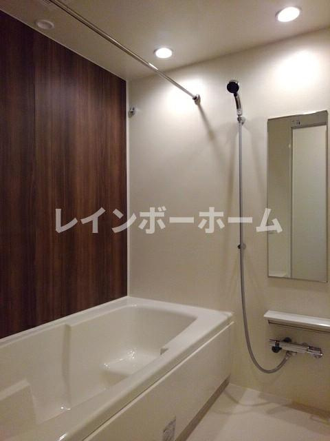 プレッソⅡの浴室