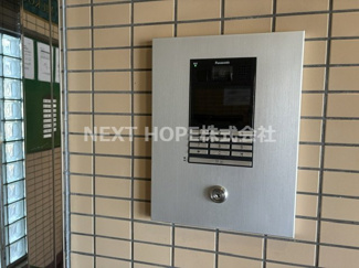 【エントランス】 | リブコート武庫川 | エントランスはオートロックです♪女性の方も安心してお住まいいただけます！